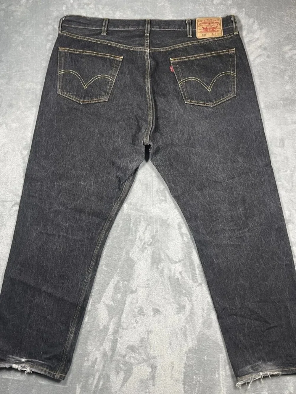 Vtg Levi’s 501 Button Fly Black Denim Jeans USA Style 44x32 Raw Hem 100% Cotton